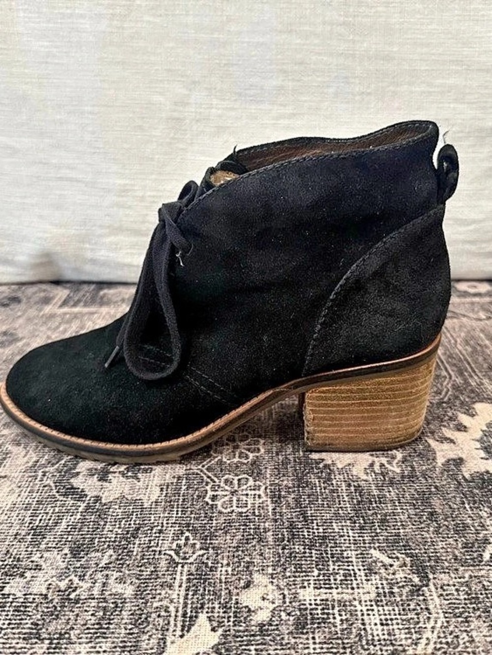 Biala Gia Lea Black Suede Lace Up Ankle Booties, US Size 8, Excellent